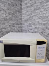 Микроволновая печь SAMSUNG M 1833 NR Микроволновая печь SAMSUNG M 1833 NR